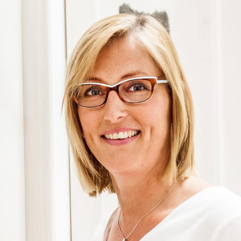 Claudia Pinkernell Praxis Dr. Degel